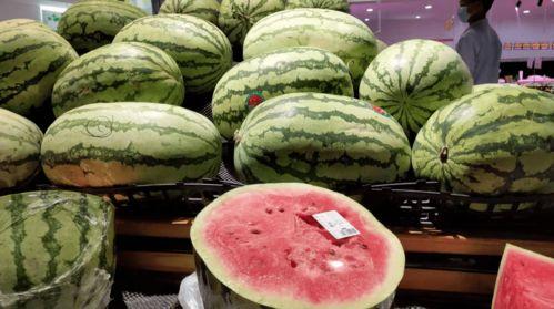 外地吃瓜,揭秘各地特色美食背后的故事