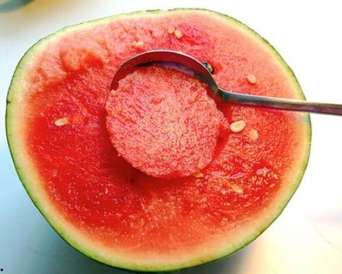 吃瓜圆勺薄边,探寻吃瓜圆勺的薄边魅力